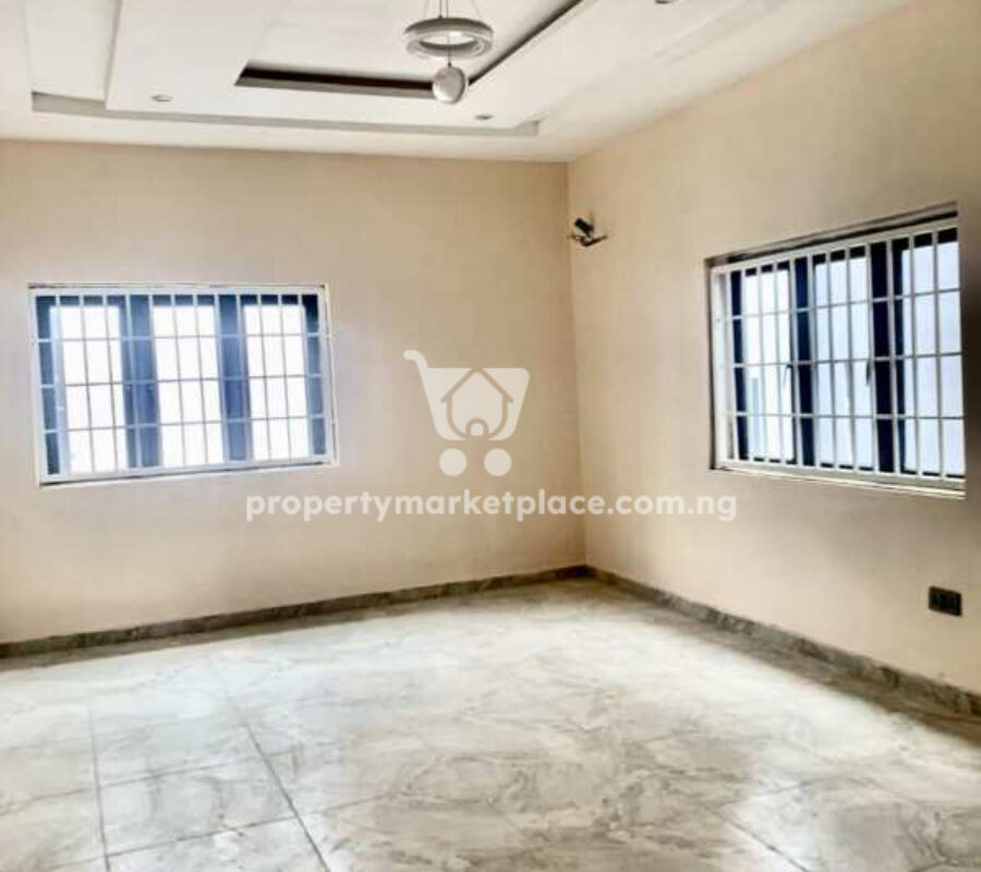 5 bedroom terrace duplex with a room boy’s quarters