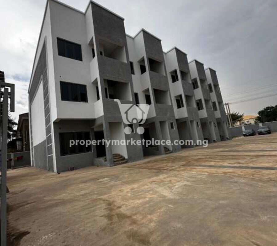 4 bedroom terrace duplex with a room Bq – shell level