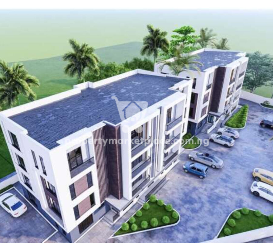 Spacious 3 bedroom flat in a nice area (semi-finished)