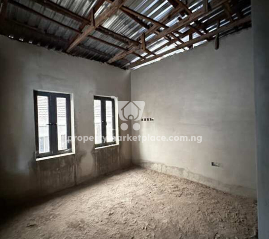 4 bedroom terrace duplex with a room Bq – shell level
