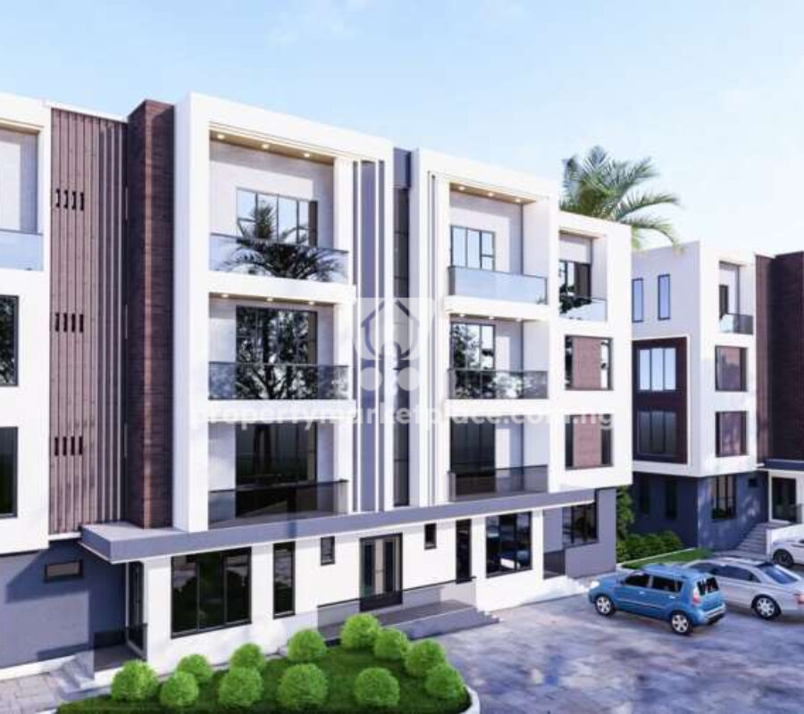 Spacious 3 bedroom flat in a nice area (semi-finished)