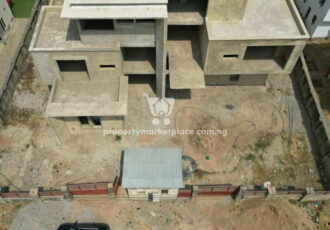 Massive 7 bedroom detached duplex with 2 rooms Bq