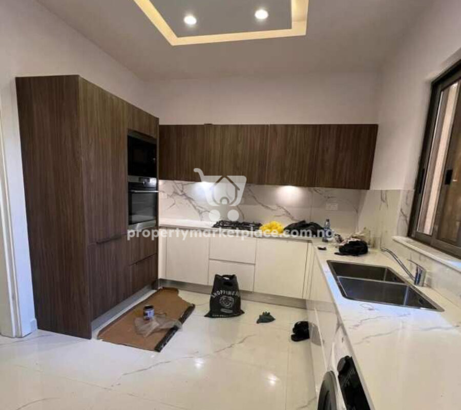 Serviced 4 bedroom terrace duplex with a room Bq