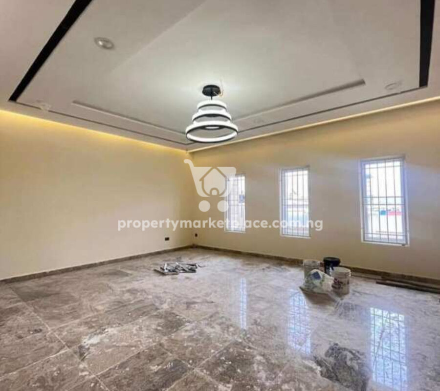 Luxurious 7 bedroom detached duplex with gym, swimming pool
