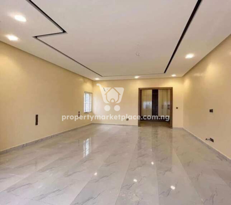 Luxurious 7 bedroom detached duplex with gym, swimming pool