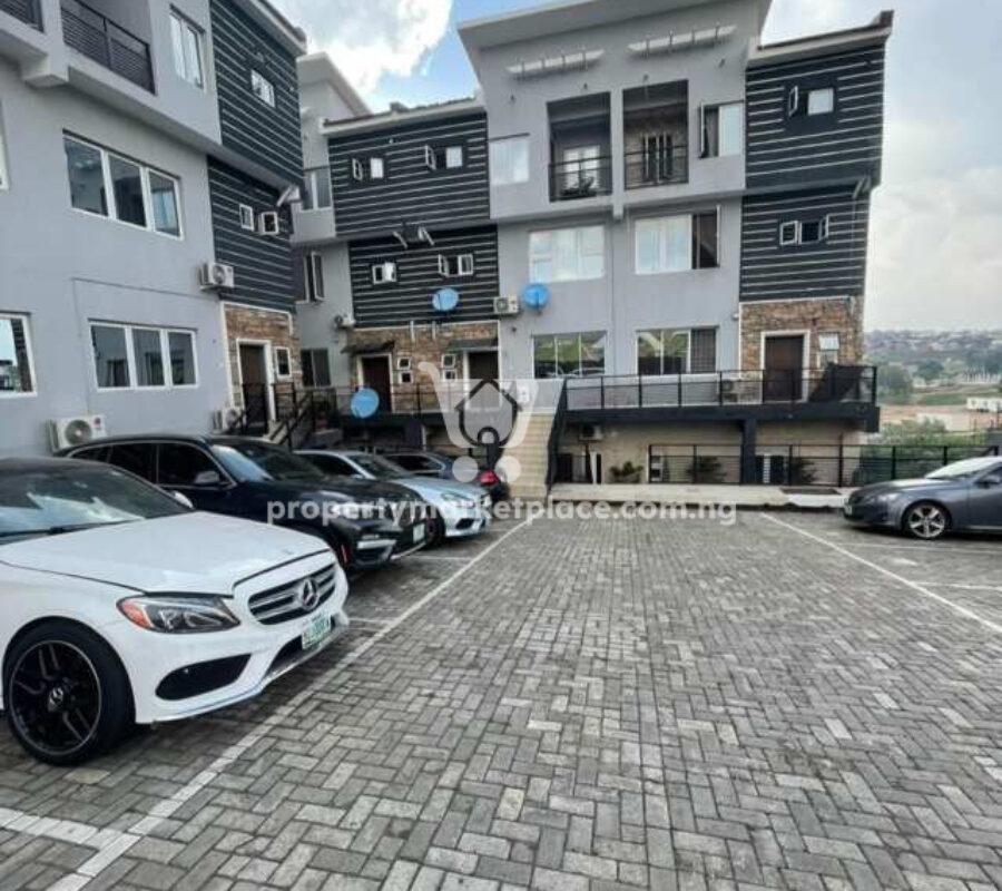 2 bedroom flat in a nice, serene and secured area