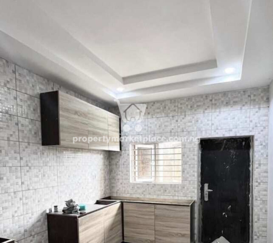 2 bedroom flat in a nice, serene and secured area