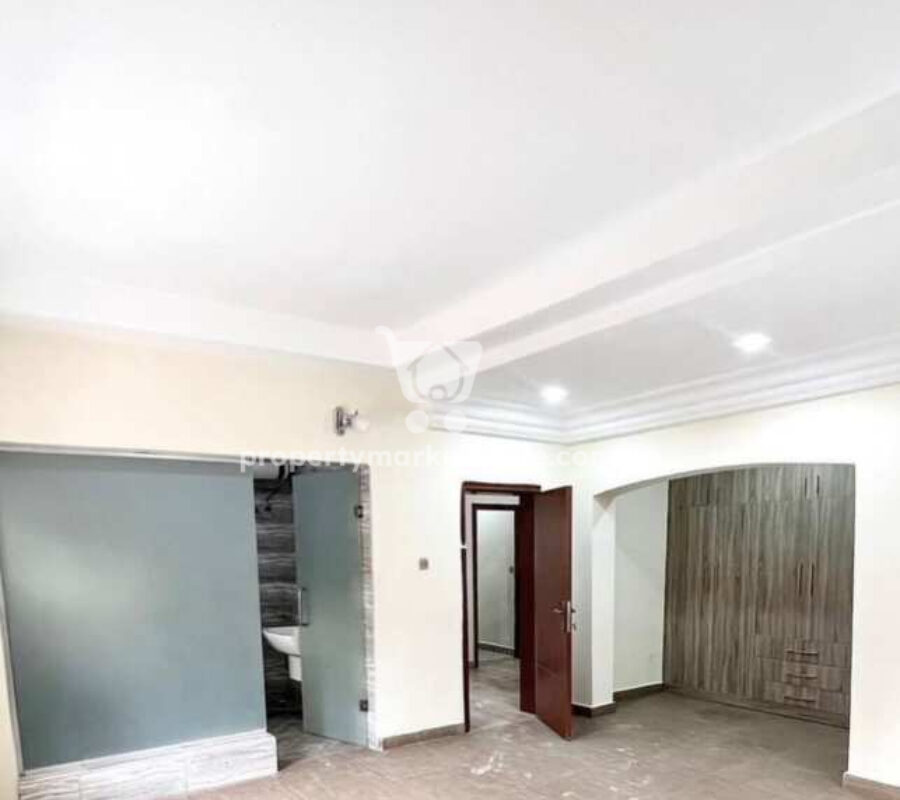 2 bedroom flat in a nice, serene and secured area