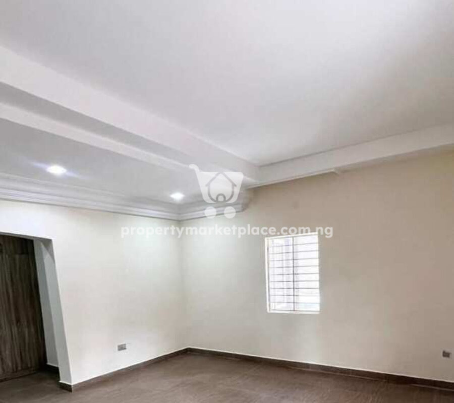 2 bedroom flat in a nice, serene and secured area