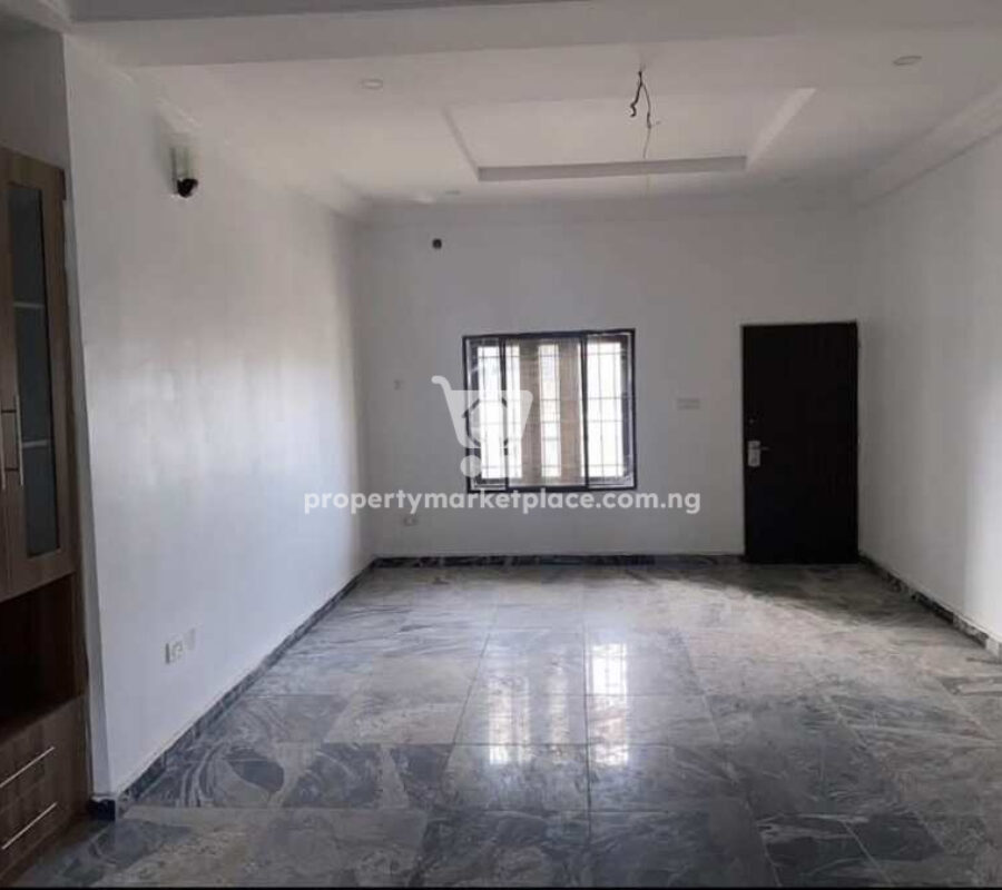 3 units of 3 bedrooms flats in nice area with tarred roads