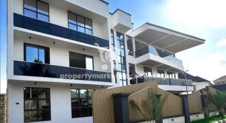 Smart 4 bedroom semi detached duplex with a room Bq