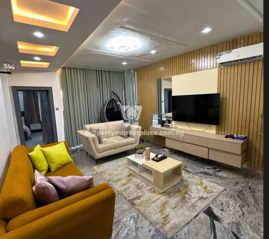 Tastefully furnished 2 bedroom flat in a nice area