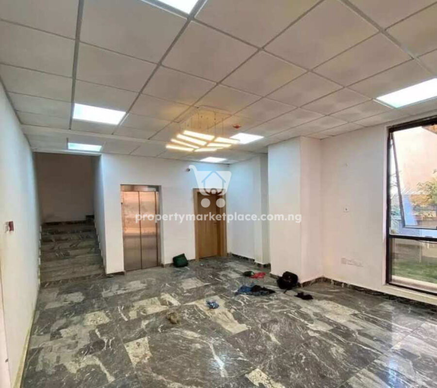 5 storey commercial complex with 1857 sqm available space