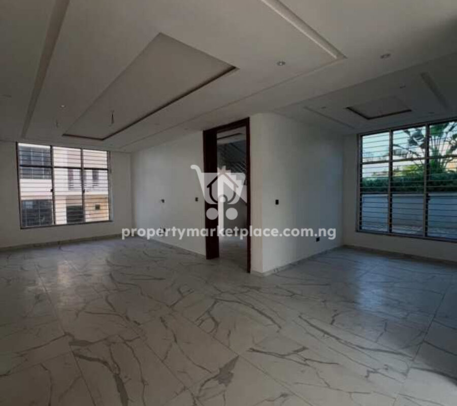 5 bedroom semi-detached duplex with 2 rooms boys quarters