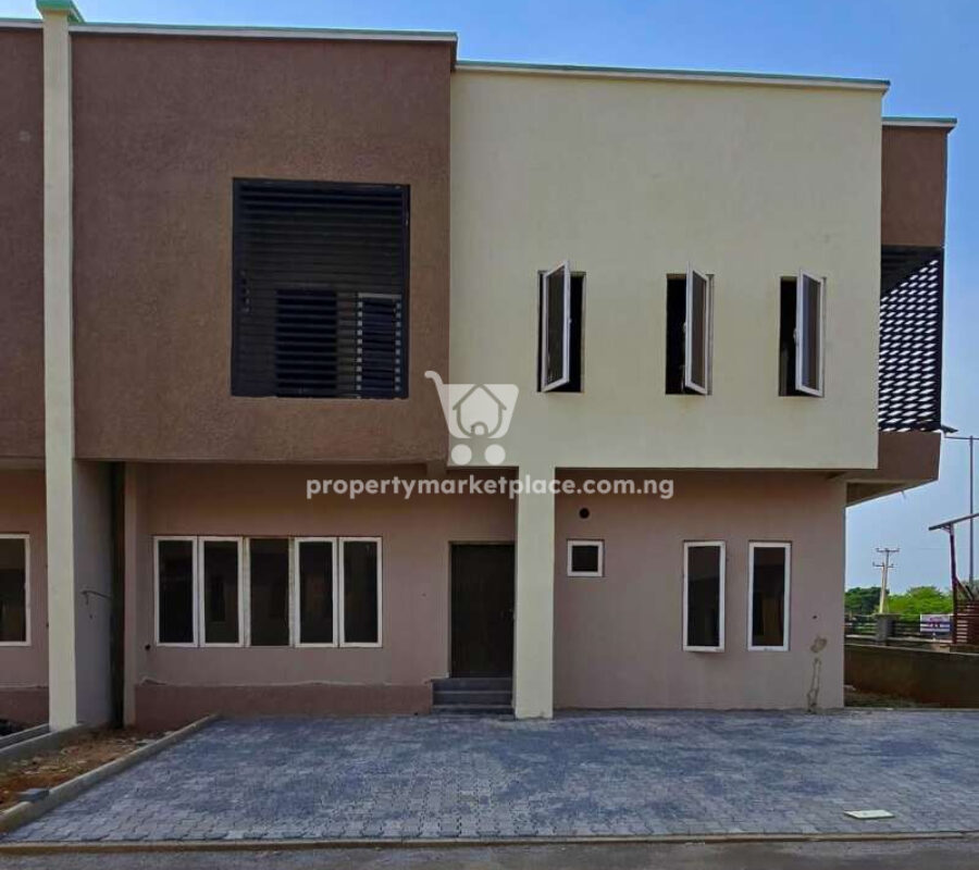 5 bedroom semi-detached duplex with Bq (advanced carcass)