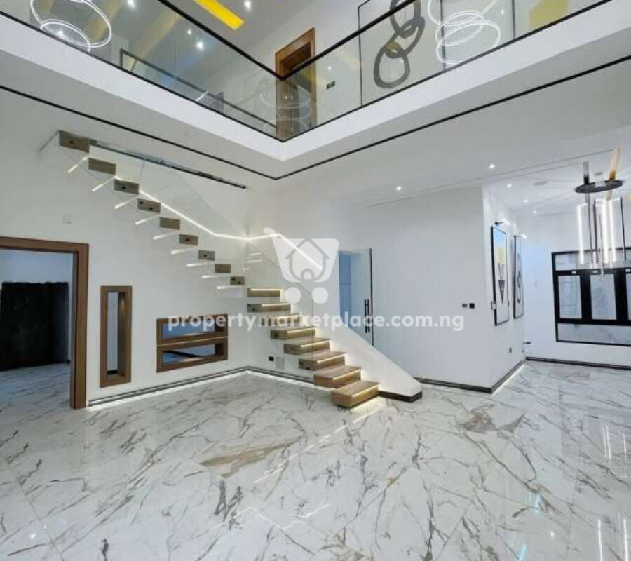 5 bedroom detached duplex with a room boys quarters