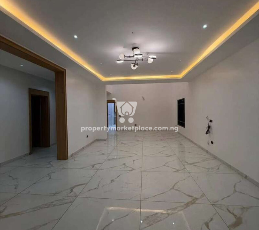 6 bedroom detached duplex with a room boys quarters