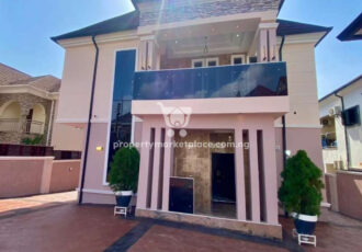 5 bedroom detached duplex with swimming pool