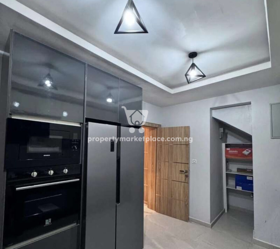 Nicely finished 4 bedroom terrace duplex with a room Bq