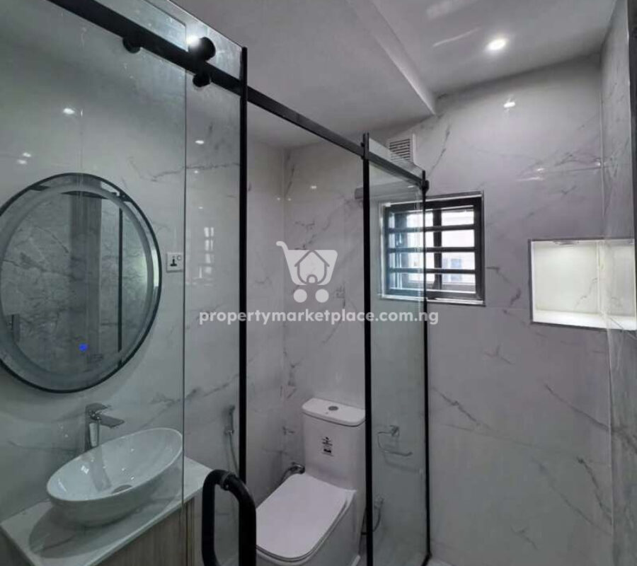 Nicely finished 4 bedroom terrace duplex with a room Bq