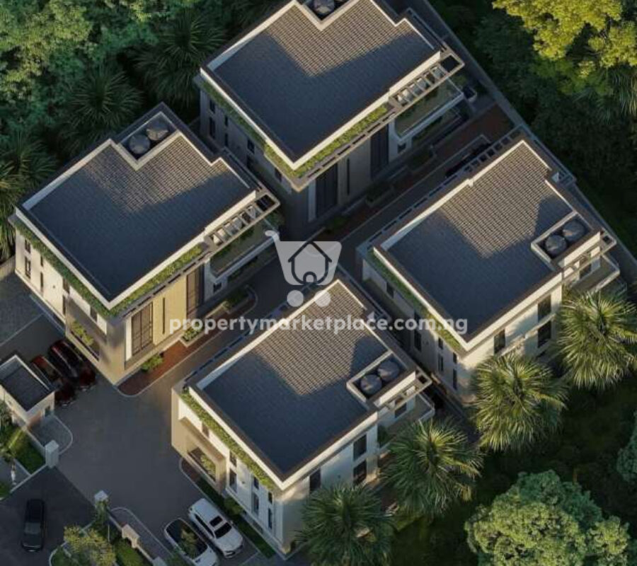 5 bedroom detached duplex with a room boys quarters
