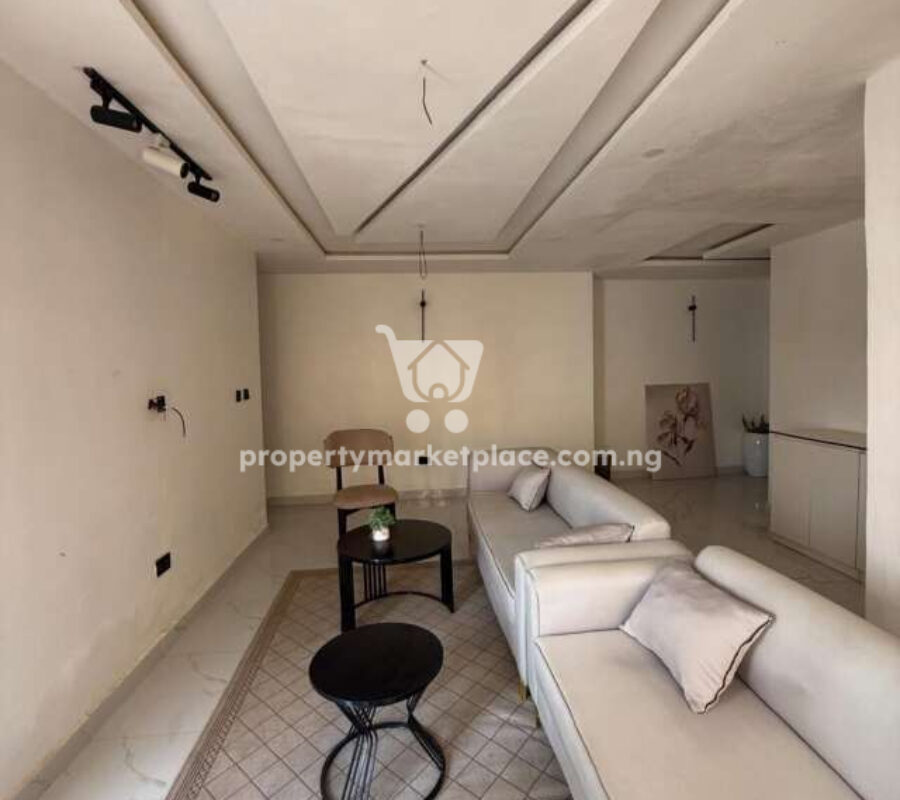 3 bedroom flat in a nice, serene and secured estate