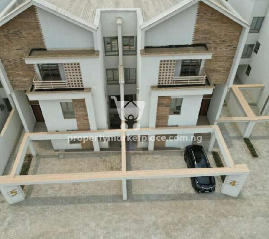 6 bedroom terrace duplex with Bq (semi-finished)