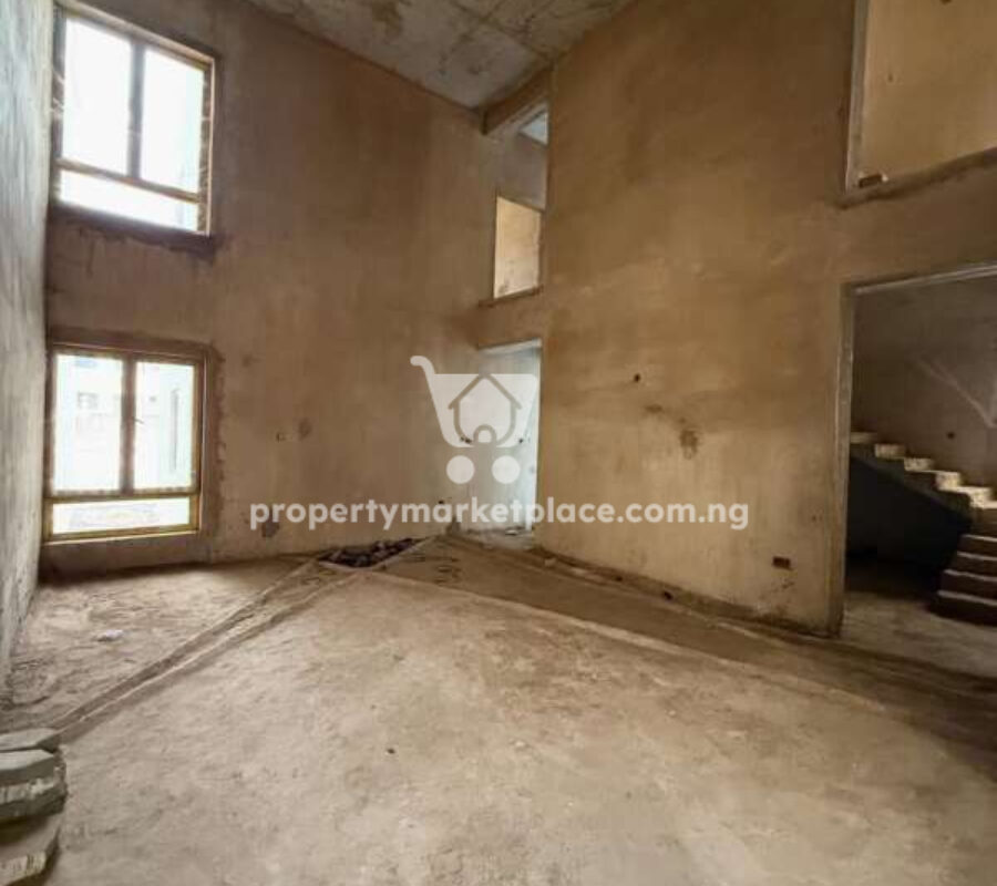 6 bedroom terrace duplex with Bq (semi-finished)