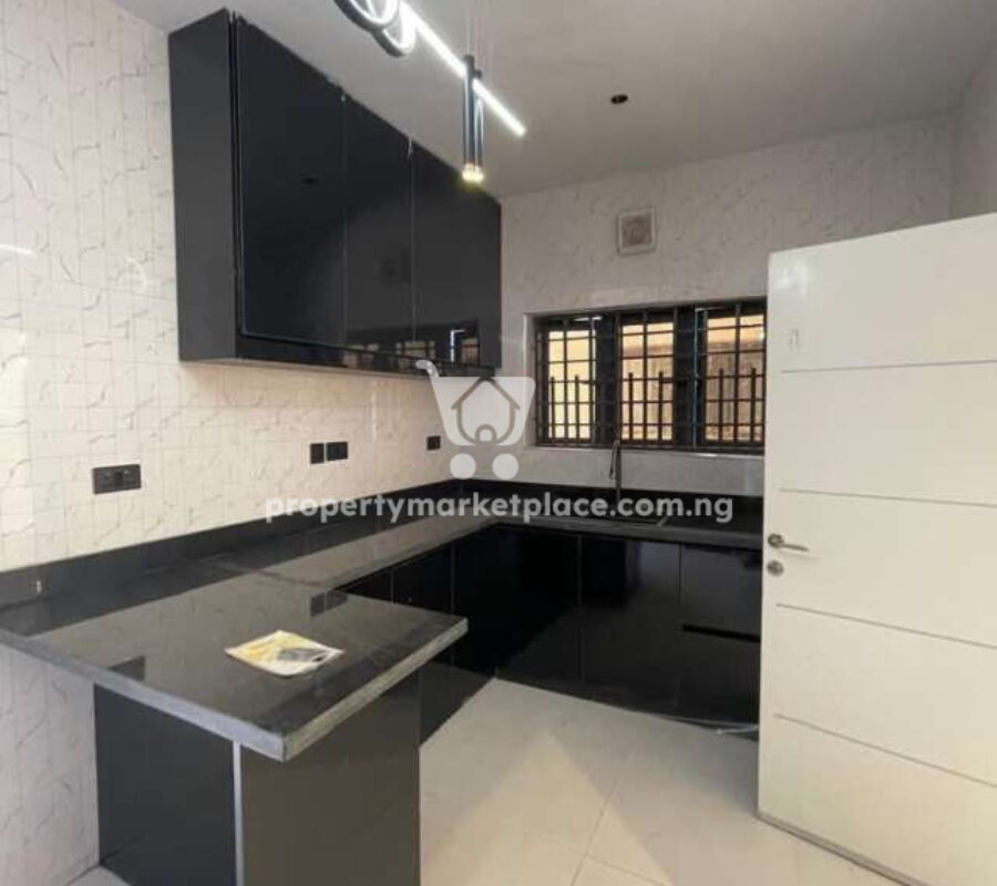 Nicely finished 4 bedroom terrace duplex with a room Bq