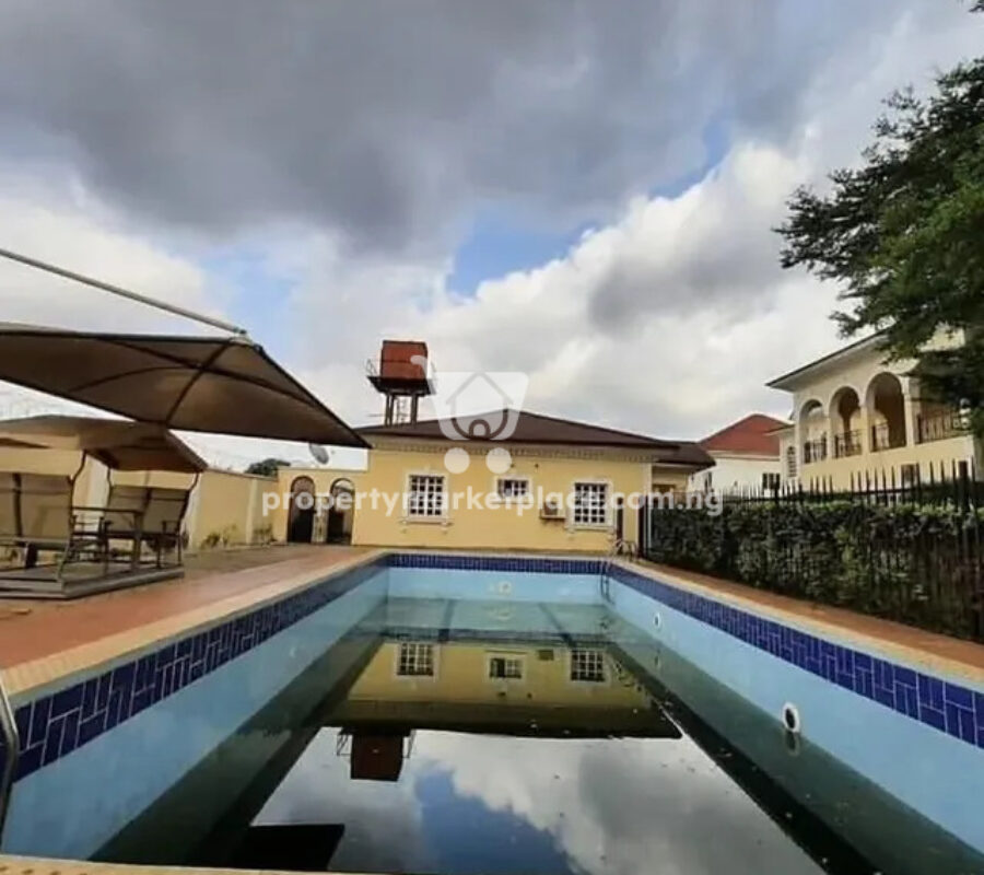 7 bedroom detached duplex on 2700 sqm land