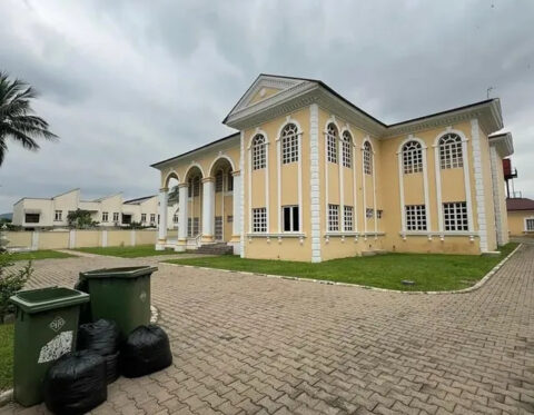 7 bedroom detached duplex on 2700 sqm land