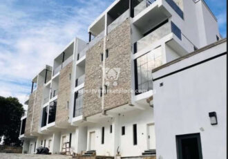 Spacious 4 bedroom terrace duplex with open rooftop