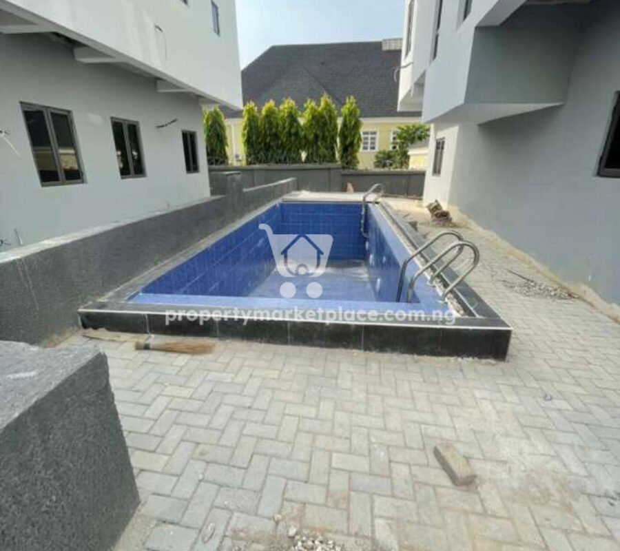 6 bedroom detached duplex with penthouse and swimming pool