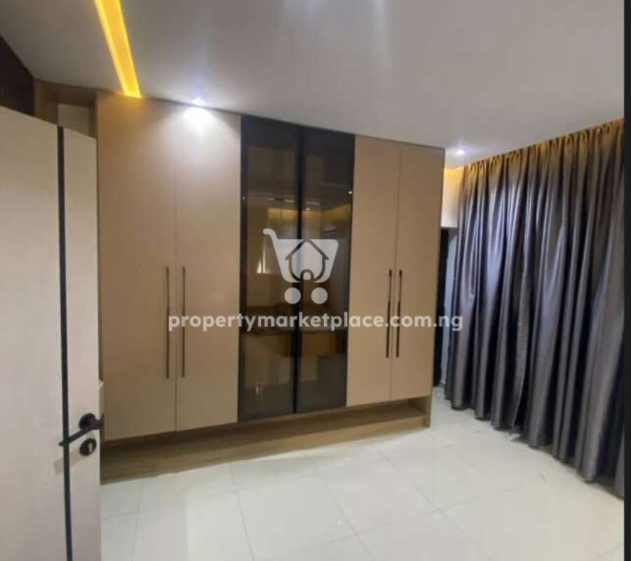 Tastefully finished 4 bedroom terrace duplex with a room Bq