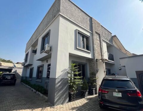 Furnished and automated 4 bedroom semi-detached duplex with Bq