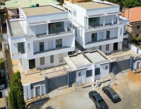 2 units of 6 bedroom detached duplexes, each with swimming pool