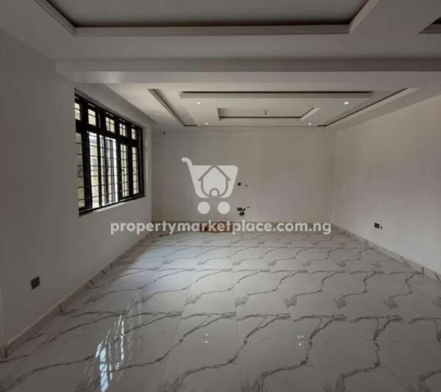 Nicely finished 4 bedroom terrace duplex with a room Bq
