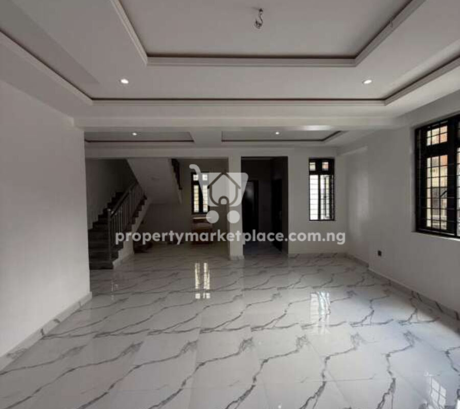 Nicely finished 4 bedroom terrace duplex with a room Bq