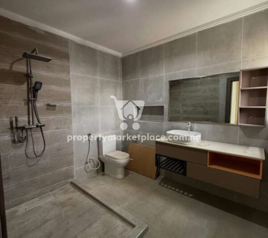 Nicely finished 4 bedroom terrace duplex with a room Bq