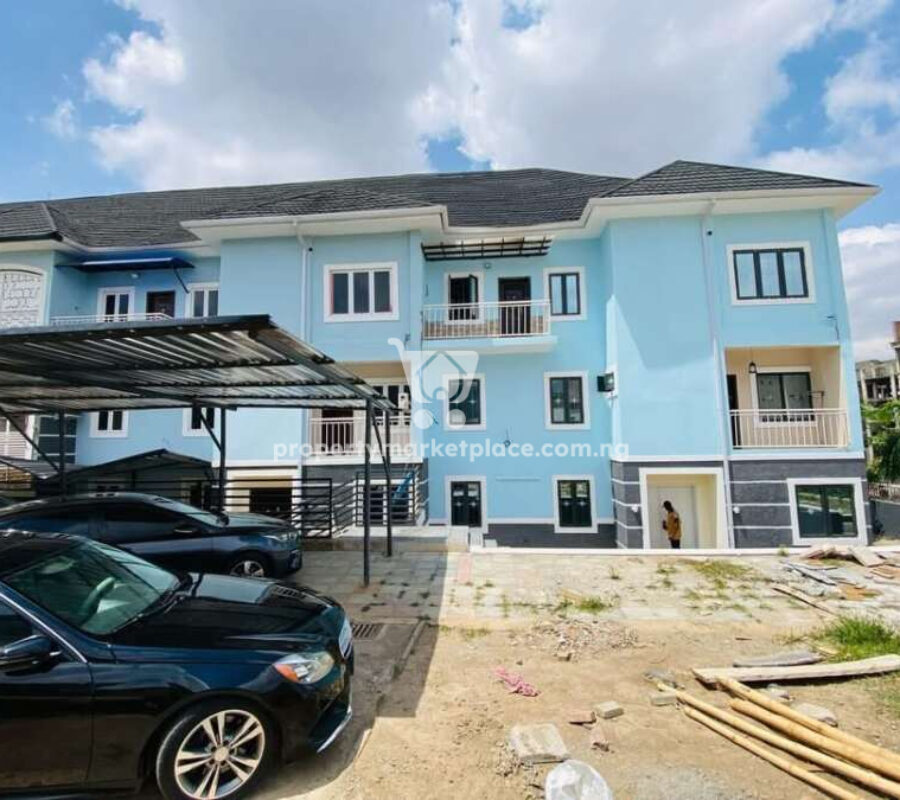 Massive 4 bedroom terrace duplex with Bq (corner unit)
