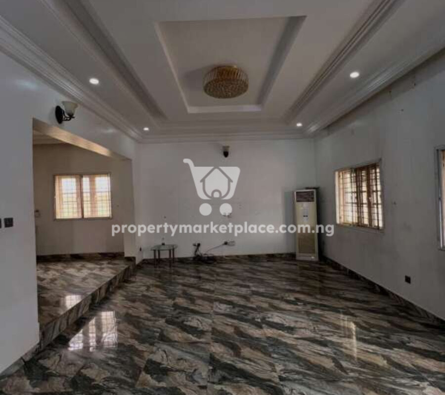 Solidly built 6 bedroom detached duplex with Bq in a secured estate