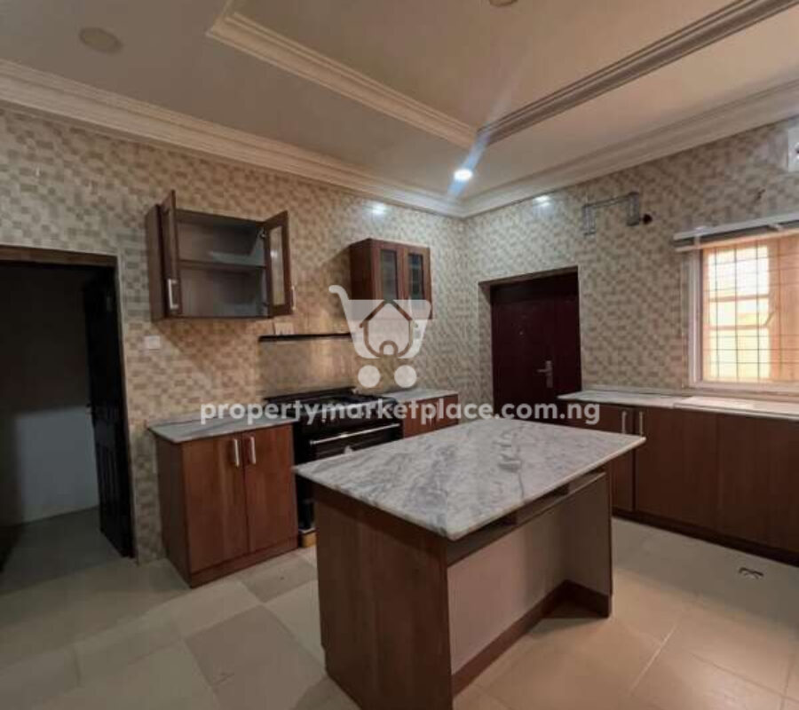Solidly built 6 bedroom detached duplex with Bq in a secured estate