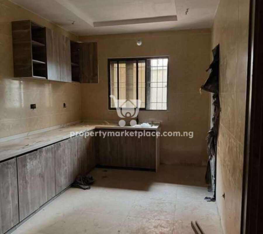Spacious 4 bedroom terrace duplex with a room boys quarters