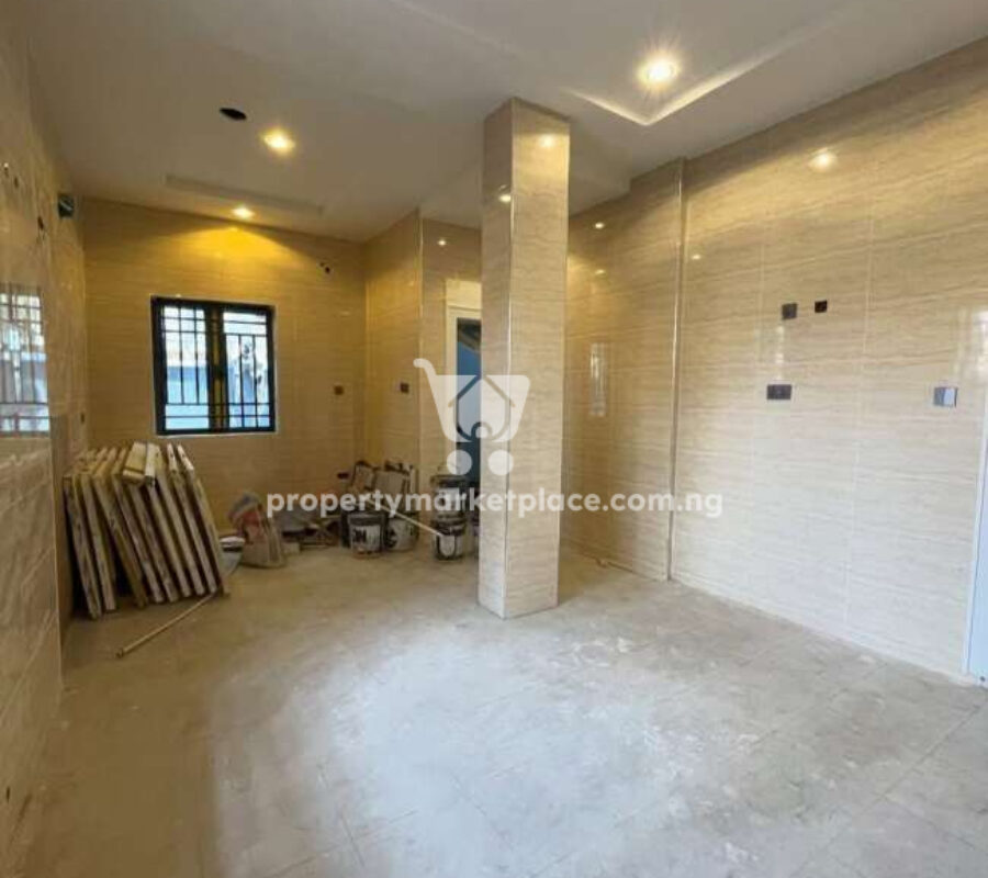 Superbly finished 7 bedroom detached duplex with smart home features