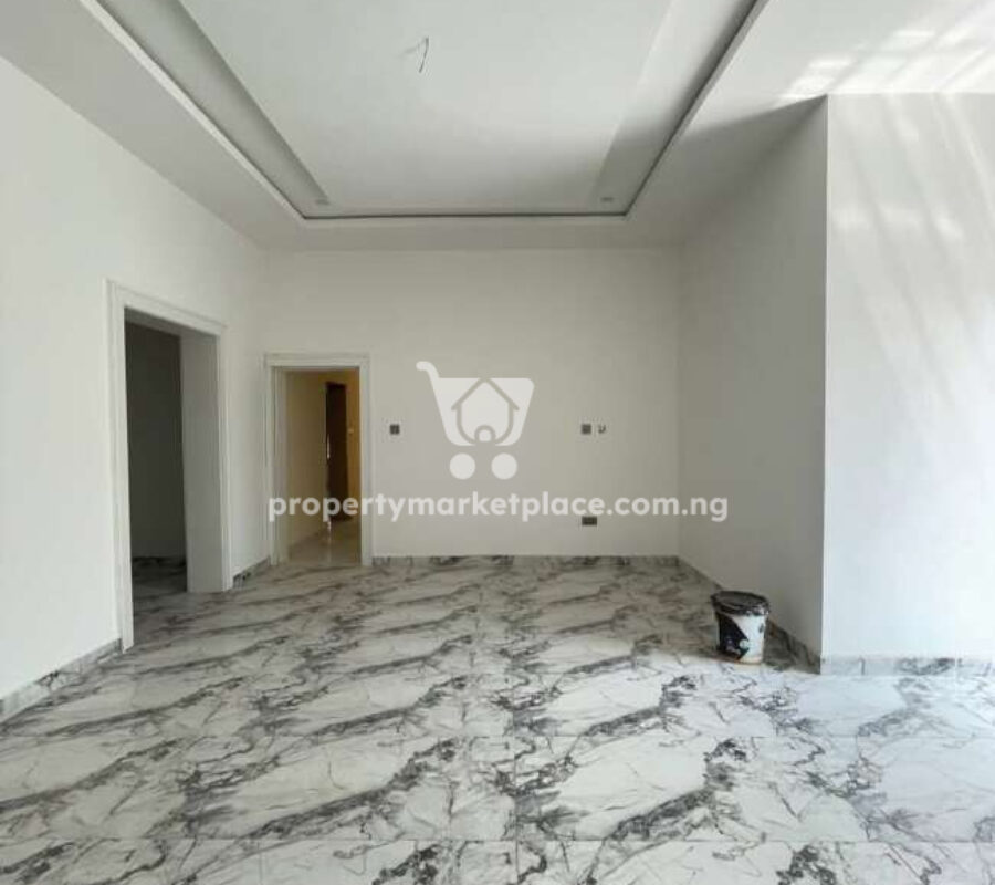 Superbly finished 7 bedroom detached duplex with smart home features