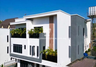 Smart 5 bedroom detached duplex with swimming pool