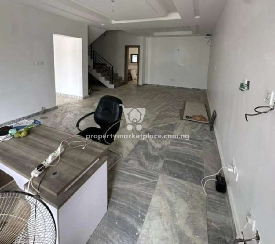 Nicely finished 4 bedroom terrace duplex with a room Bq