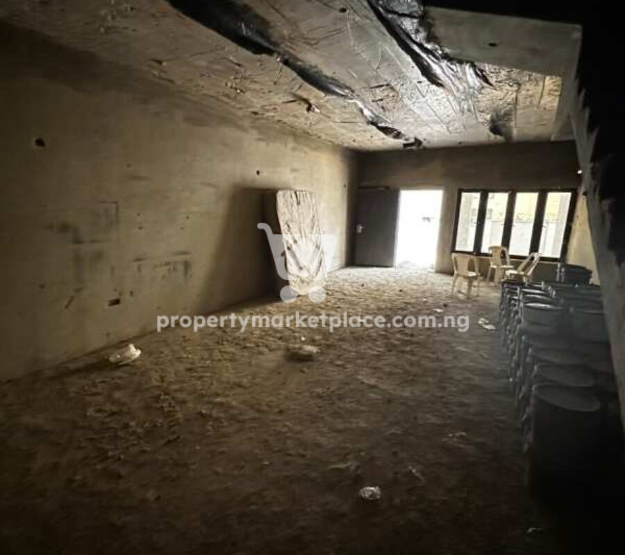 4 bedroom terrace duplex with a room Bq – shell level