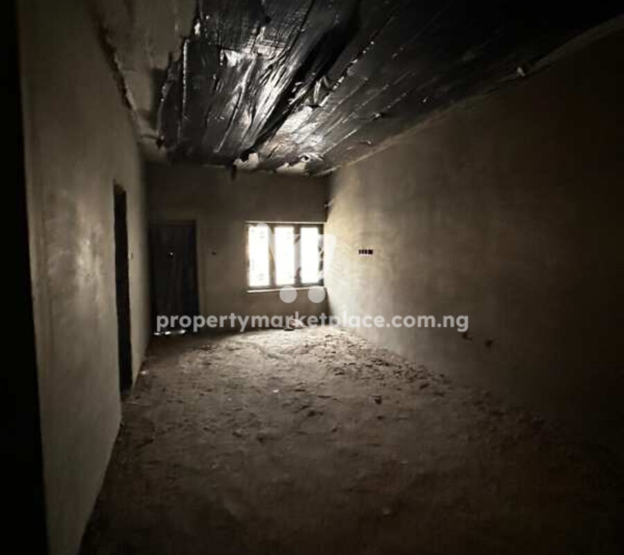 4 bedroom terrace duplex with a room Bq – shell level