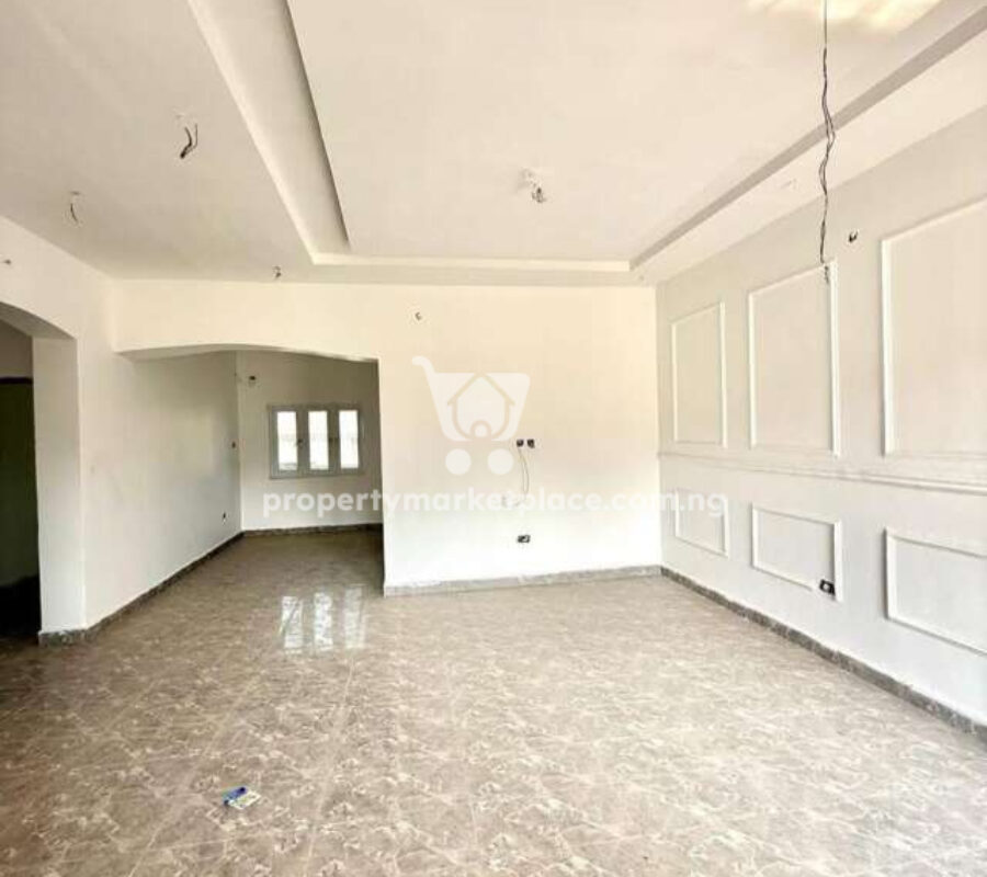 Tastefully finished 2 bedroom flat in a nice area
